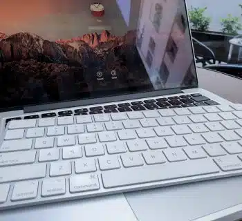 Apple keyboard on MacBook Pro