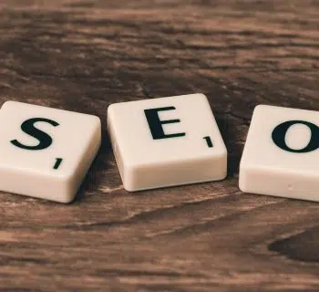 SEO : quelle est la différence entre le black et le white hat ?